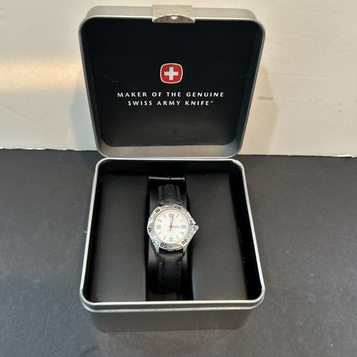 Victorinox swiss army quartz - victorinox,